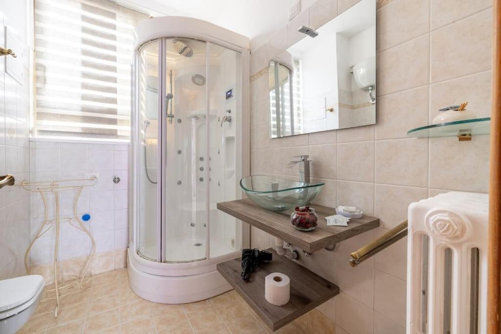 Ambra'S Bright Apartment Рим Экстерьер фото